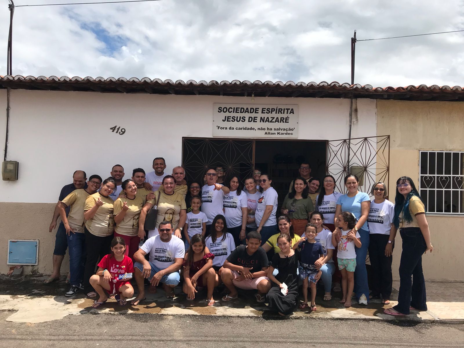 INDEPENDÊNCIA RECEBE CARAVANEIROS AUTA DE SOUZA